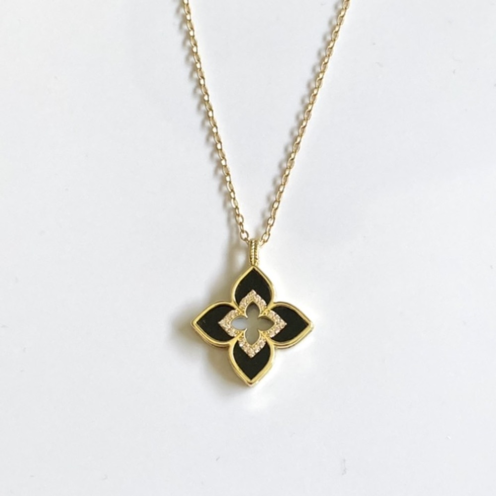 Black Diamond Flower Elegant Gold Toned Necklace - Picture 4 of 5